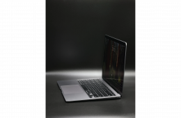 Apple MacBook Air 13″ 2020 M1 512 GB Space Gray 94% akku - 12 HÓ GARANCIA