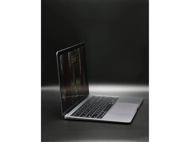 Apple MacBook Air 13″ 2020 M1 512 GB Space Gray 94% akku - 12 HÓ GARANCIA