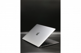 Apple MacBook Pro 13″ Touch Bar 2019 i7 1TB Space Gray akku - 12 HÓ GARANCIA