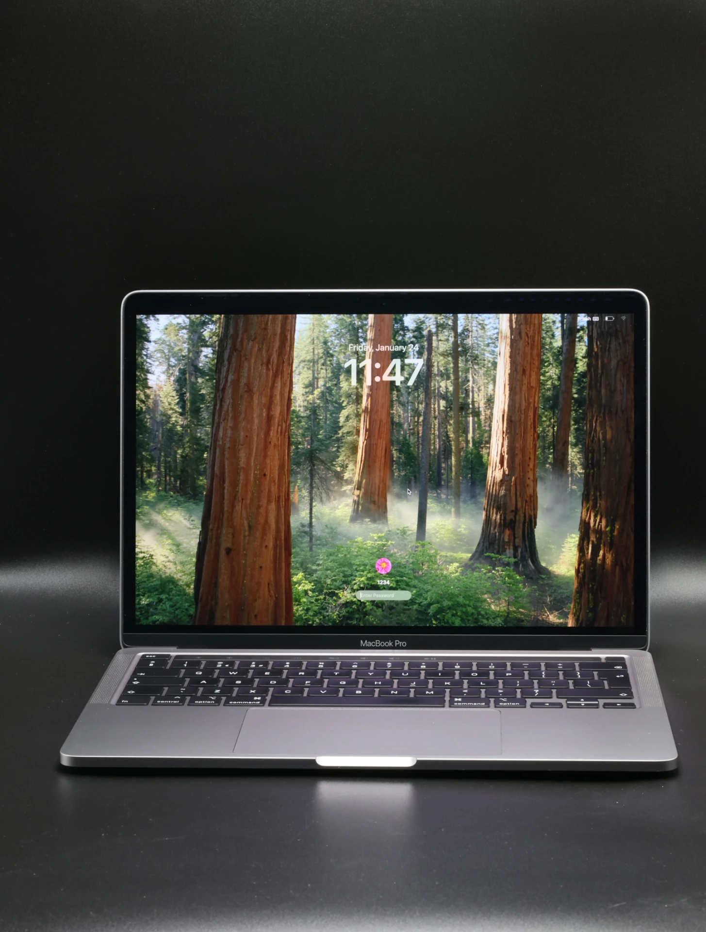 Apple MacBook Pro 13″ Touch Bar 2020 i7 1TB Space Gray akku - 12 HÓ GARANCIA