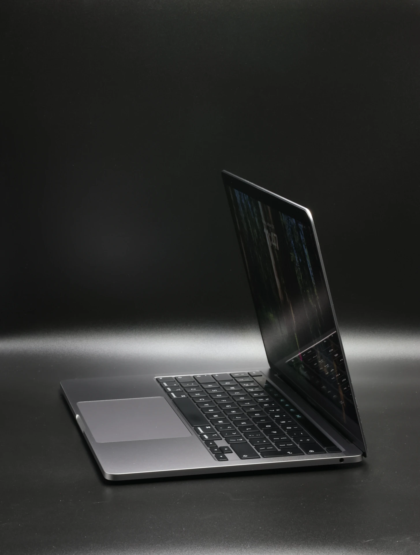 Apple MacBook Pro 13″ Touch Bar 2020 i7 1TB Space Gray akku - 12 HÓ GARANCIA