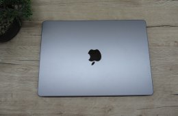 Apple MacBook Pro 14” (2021, M1 Pro) – Liquid Retina XDR, ProMotion 120 Hz, 8-magos CPU / 14-magos GPU – 16/500 – Használt, karcmentes – 95% akku (32 ciklus) – Garancia 3 hónap