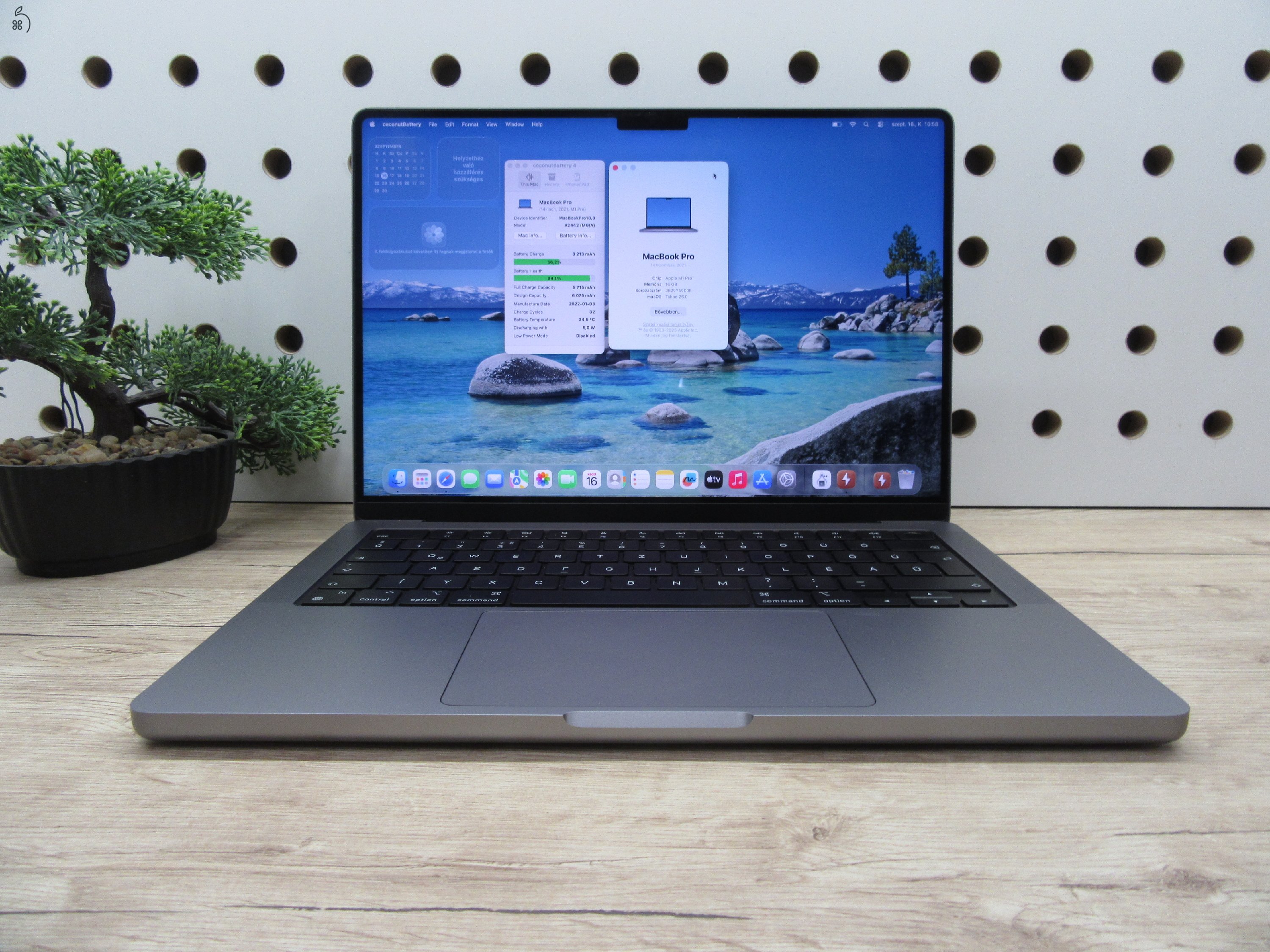 Apple MacBook Pro 14” (2021, M1 Pro) – Liquid Retina XDR, ProMotion 120 Hz, 8-magos CPU / 14-magos GPU – 16/500 – Használt, karcmentes – 95% akku (32 ciklus) – Garancia 3 hónap