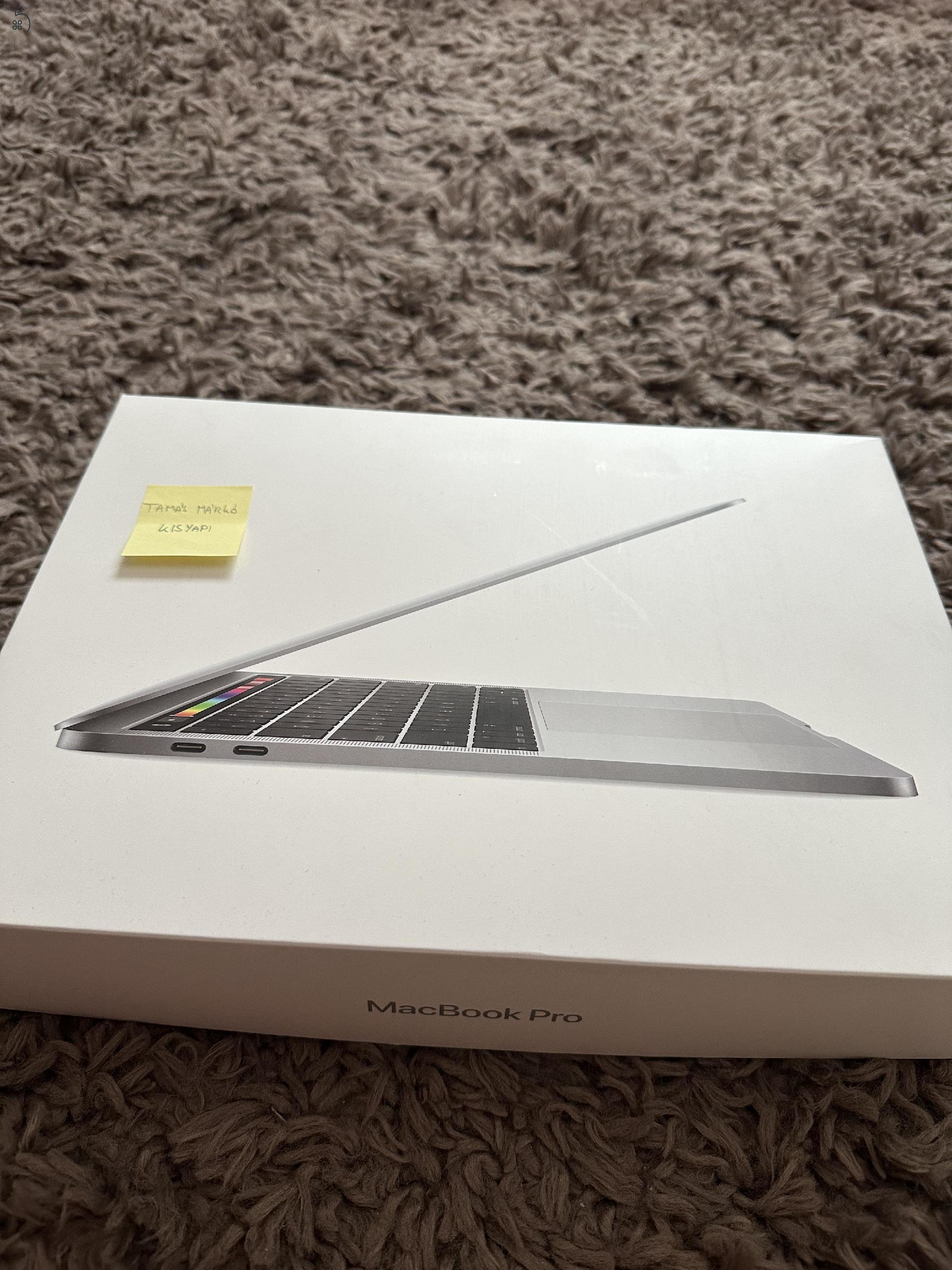 MacBook Pro M1 (13”, 8GB/256GB, 94% akkumulátor)