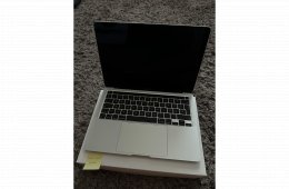 MacBook Pro M1 (13”, 8GB/256GB, 94% akkumulátor)