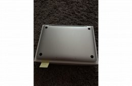 MacBook Pro M1 (13”, 8GB/256GB, 94% akkumulátor)