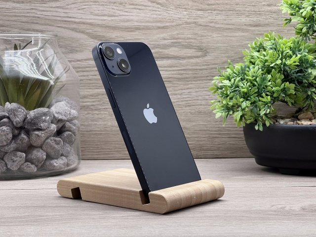 Hibátlan iPhone 13 Midnight 256GB 2 ÉV Garanciával Számlával 100% Akksi