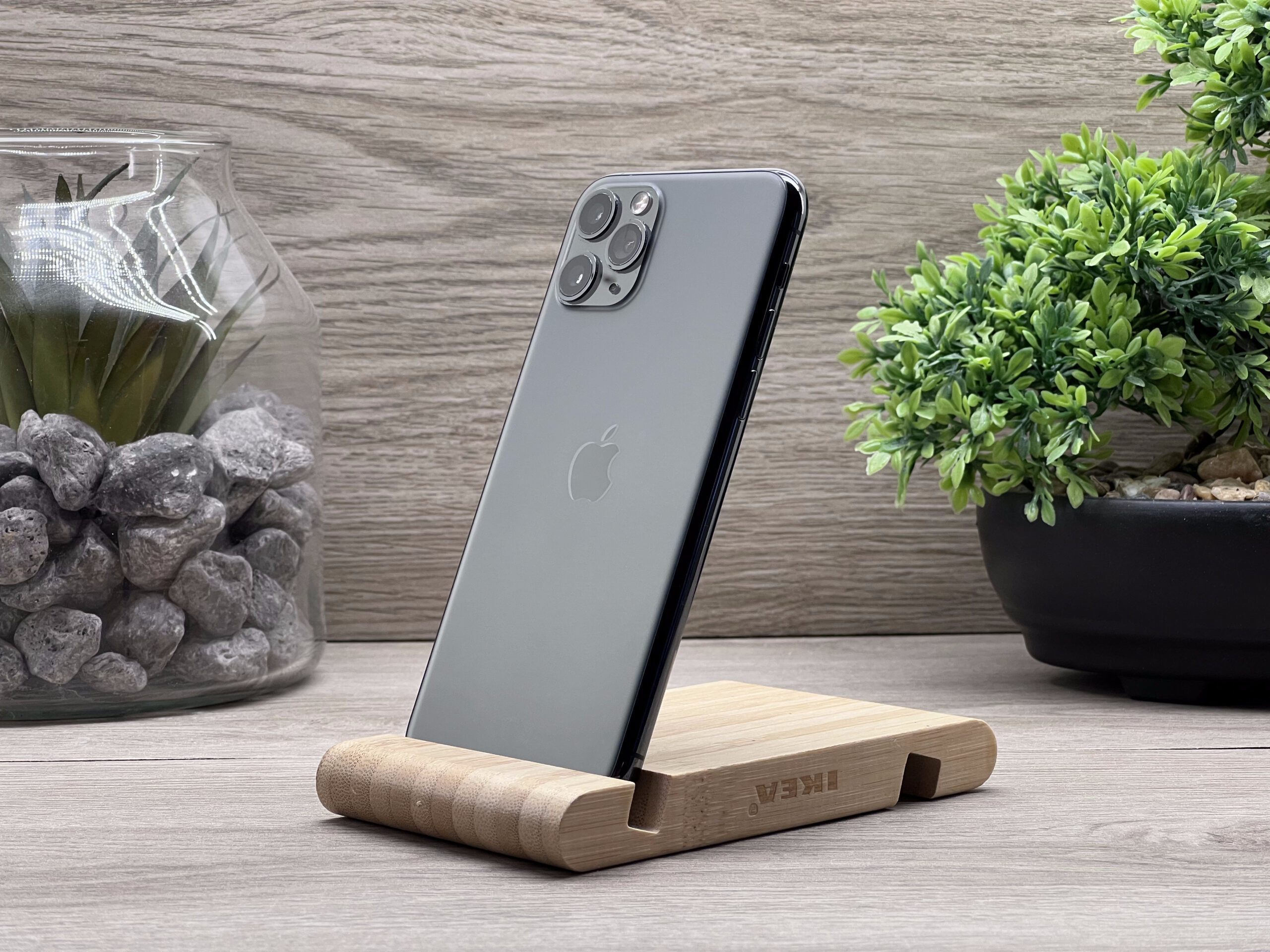 Hibátlan iPhone 11 Pro Space Gray 64GB 2 ÉV Garanciával Számlával 100% Akksi