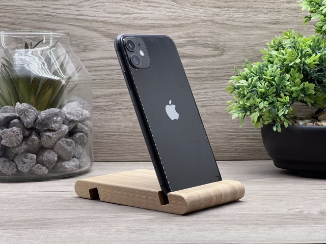 iPhone 11 Black 64GB 2 ÉV Garanciával Számlával 93% Akksi