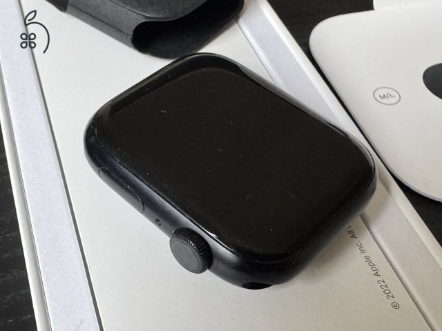 Újszerű S8 GPS watch eladó 90% akkuval