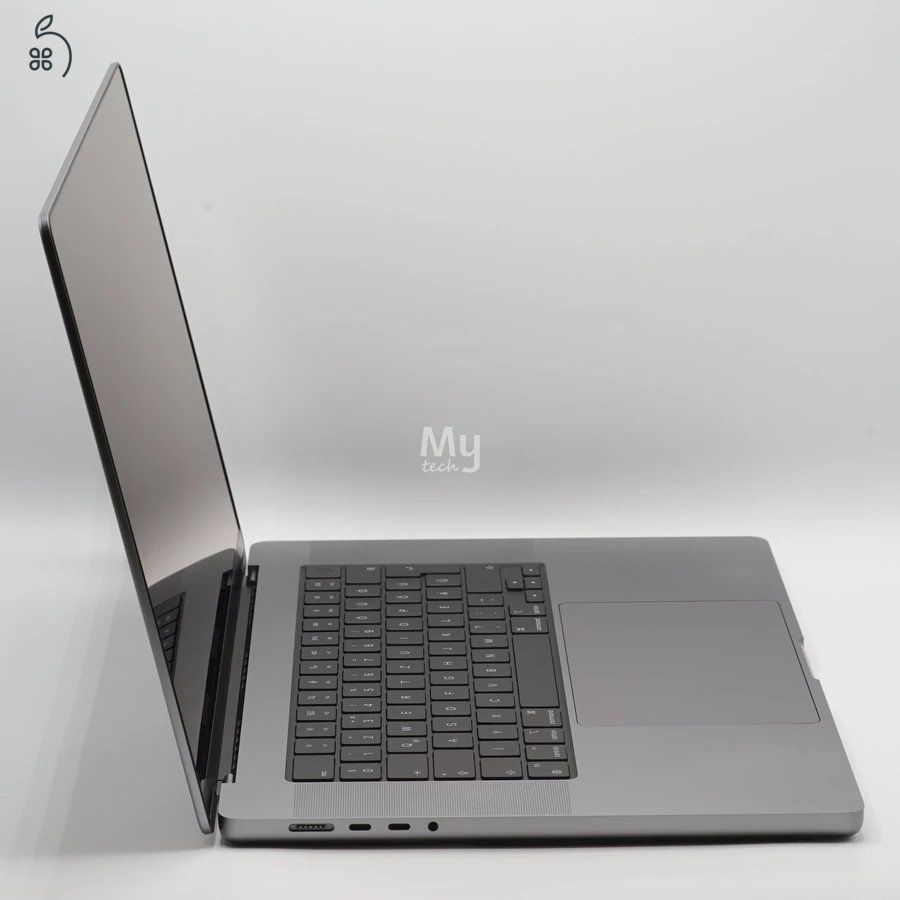 MacBook Pro 16″ 2021, M1 Max , 64 GB RAM, 10 core CPU, 24 core GPU, 1TB SSD,  27% Áfás