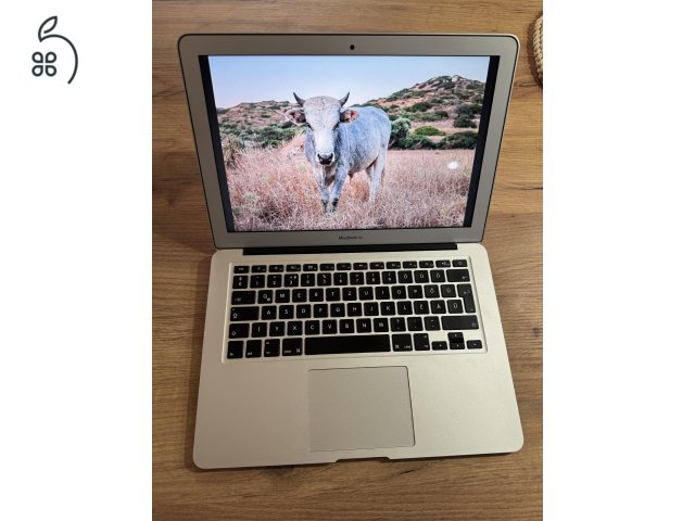 Megkímélt Macbook Air eladó