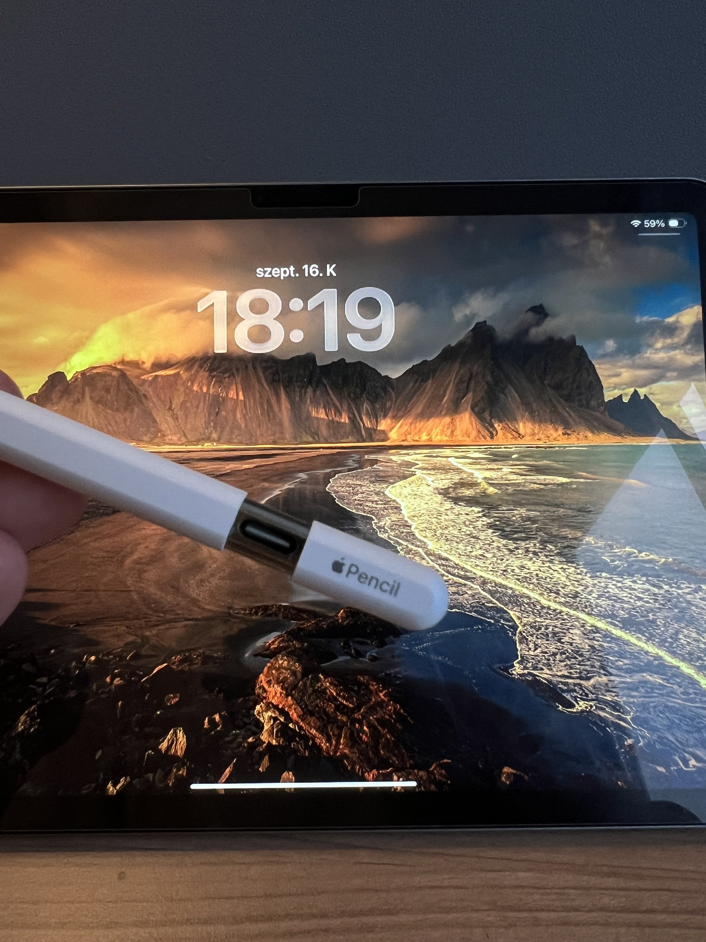 iPad Air M3 2025 + Apple Pencil 2