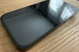 karcmentes Iphone 15 pro eladó magánszemélytől