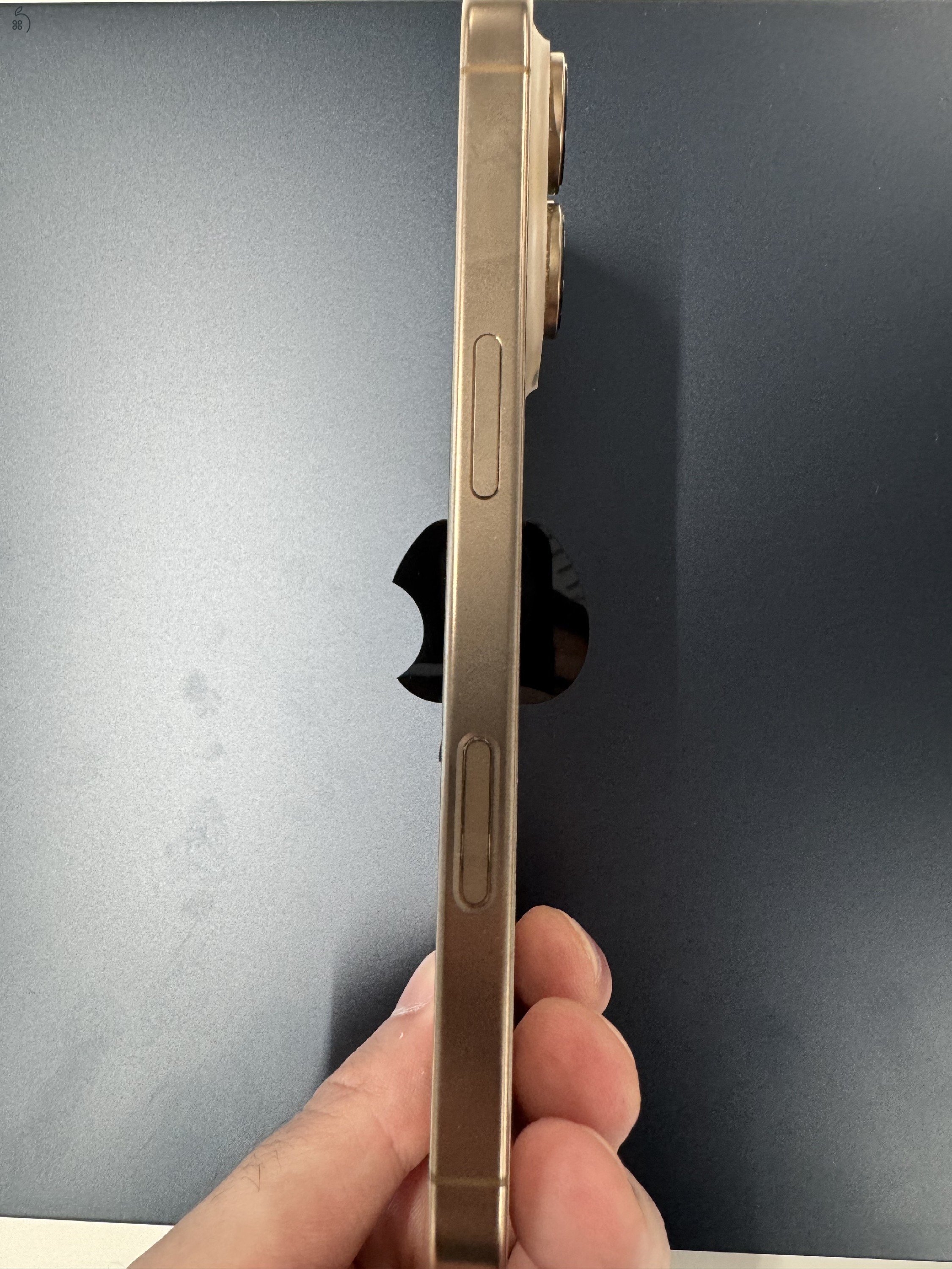 Eladó esztétikai hibás iPhone 16 Pro 256GB Desert Titanium