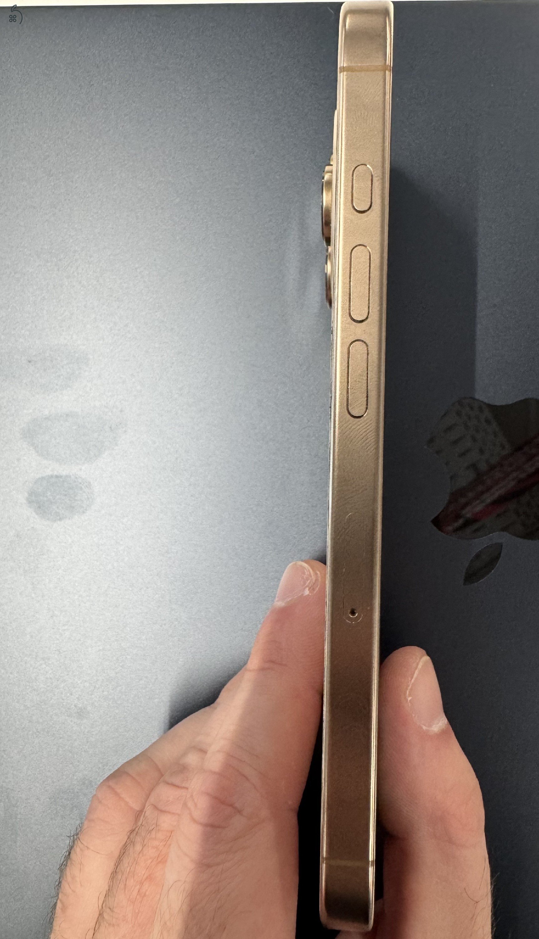 Eladó esztétikai hibás iPhone 16 Pro 256GB Desert Titanium