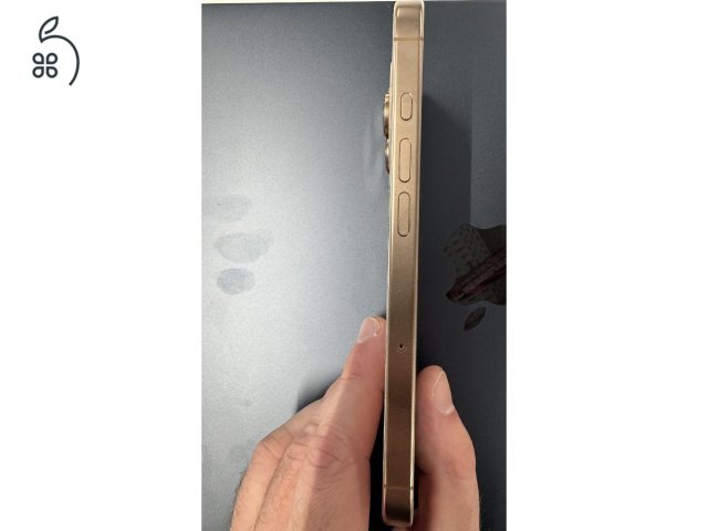 Eladó esztétikai hibás iPhone 16 Pro 256GB Desert Titanium