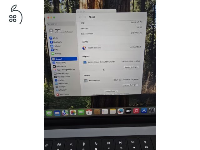 Apple MacBook Pro 14” (M1 Pro / 16GB / 512GB SSD / UK billentyűzet)