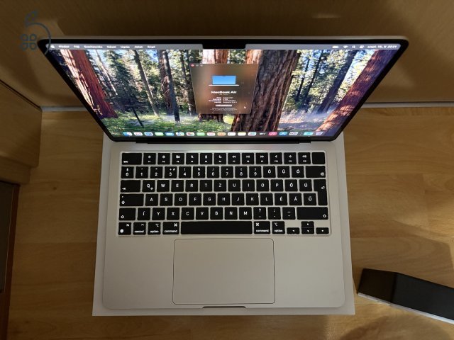 MacBook Air M2 / 8GB / 256GB SSD / Magyar / Silver / 98% Aksi / Korrekt Áron Eladó ! ! !