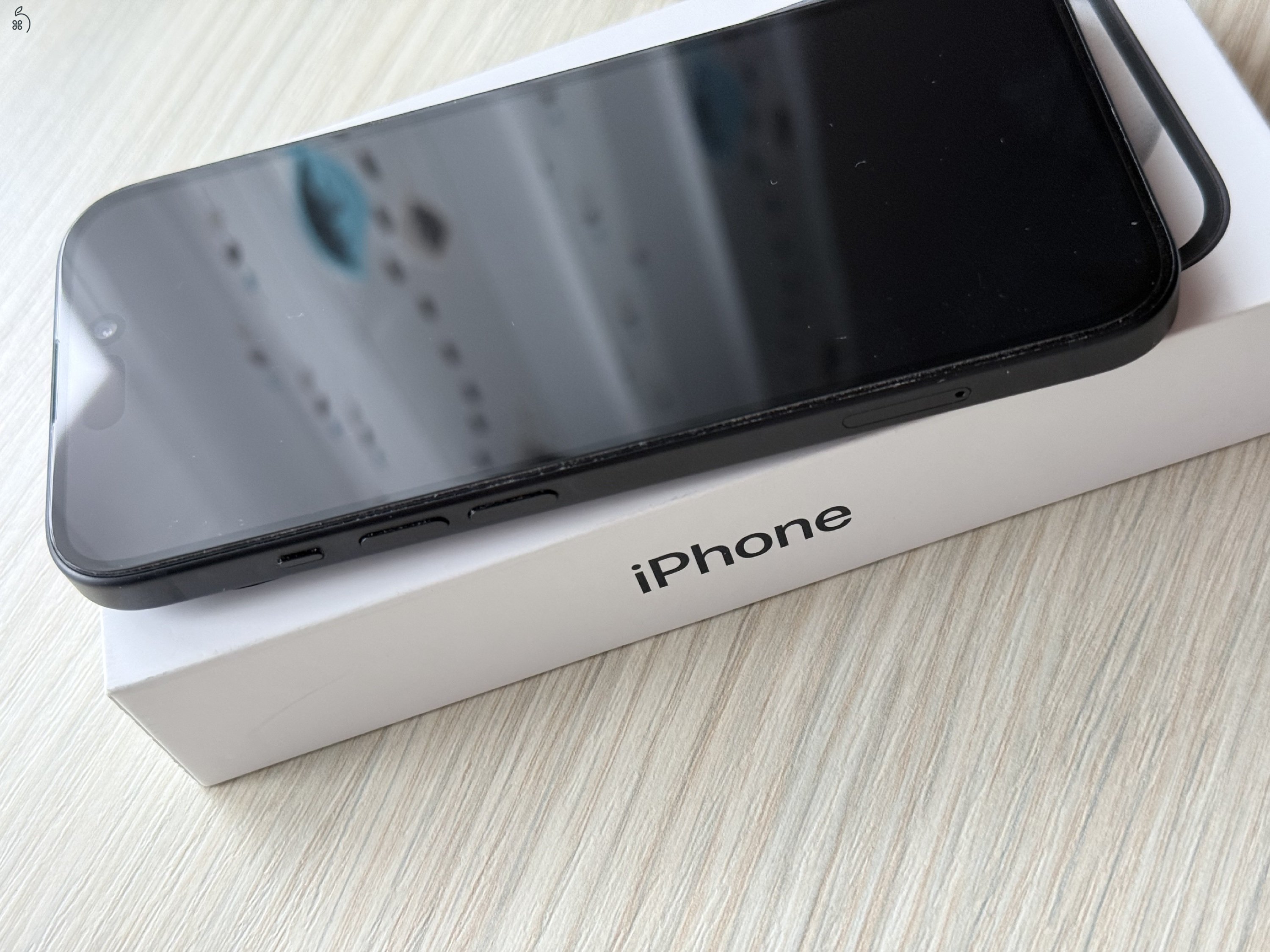 iPhone 15 128GB