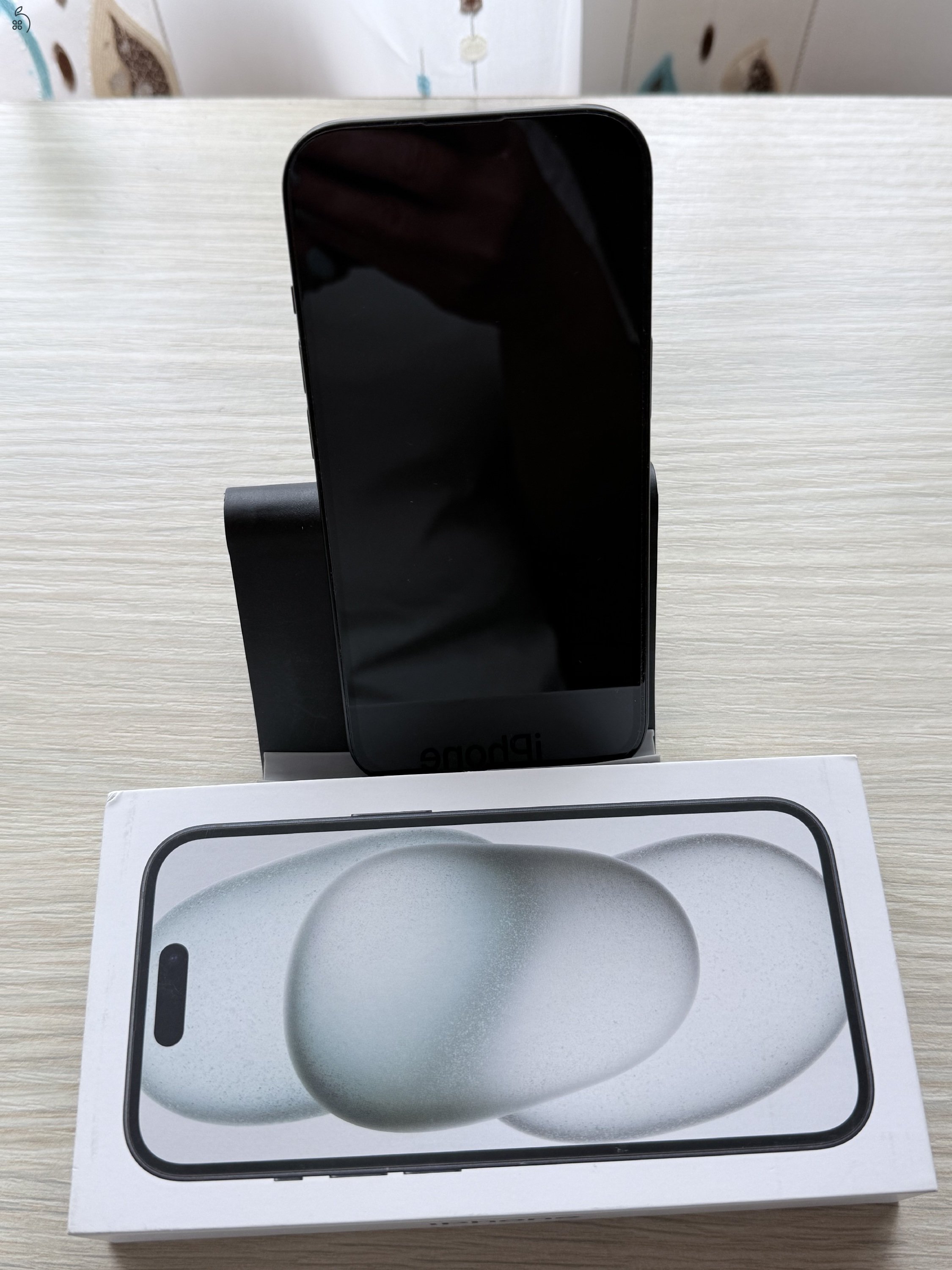 iPhone 15 128GB