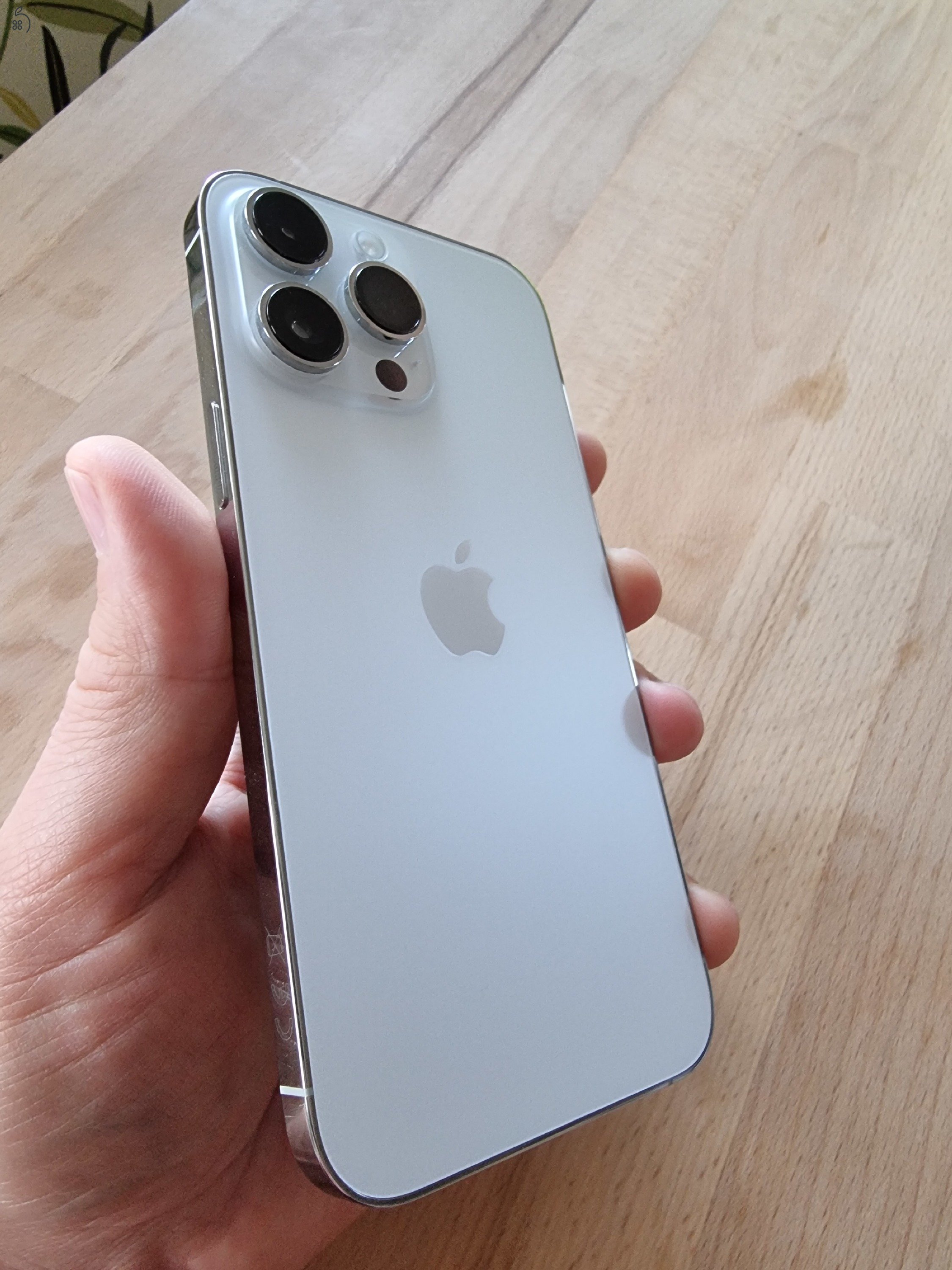 iPhone 14 Pro Max 256 GB ÚJszerű selyemfényű fehér