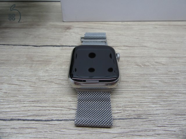 Apple Watch Series 7 – 45 mm Stainless Steel – Always-On Retina, EKG, Cellular – Használt, megkímélt – 77% akku – Garancia 3 hónap
