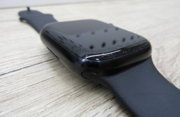 Apple Watch Series 8 – 45 mm Alumínium – Always-On Retina, EKG, ütközésészlelés – Használt, megkímélt – 87% akku – Garancia 3 hónap