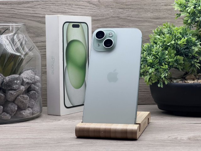 Hibátlan iPhone 15 Green 128GB 2 ÉV Garanciával Számlával 92% Akksi
