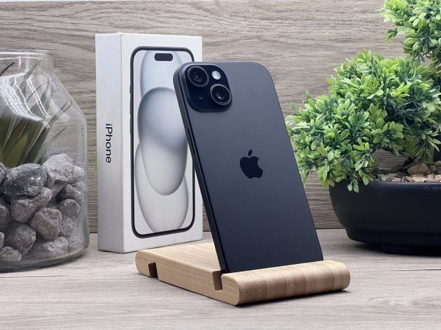 Hibátlan iPhone 15 Black 256GB 2 ÉV Garanciával Számlával 100% Akksi