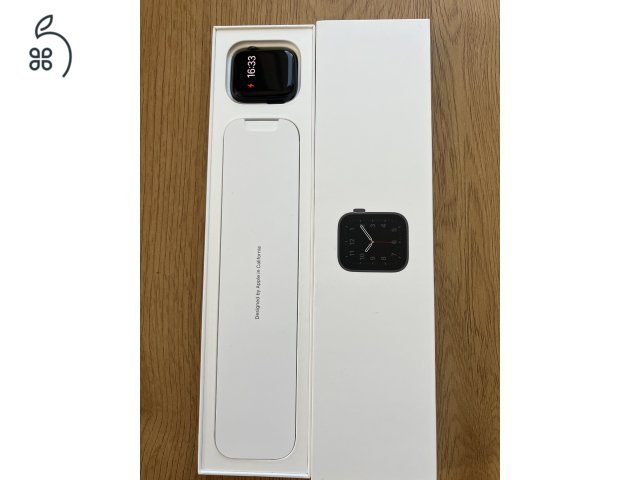 Apple Watch SE Space Gray 44mm, hibátlan állapot