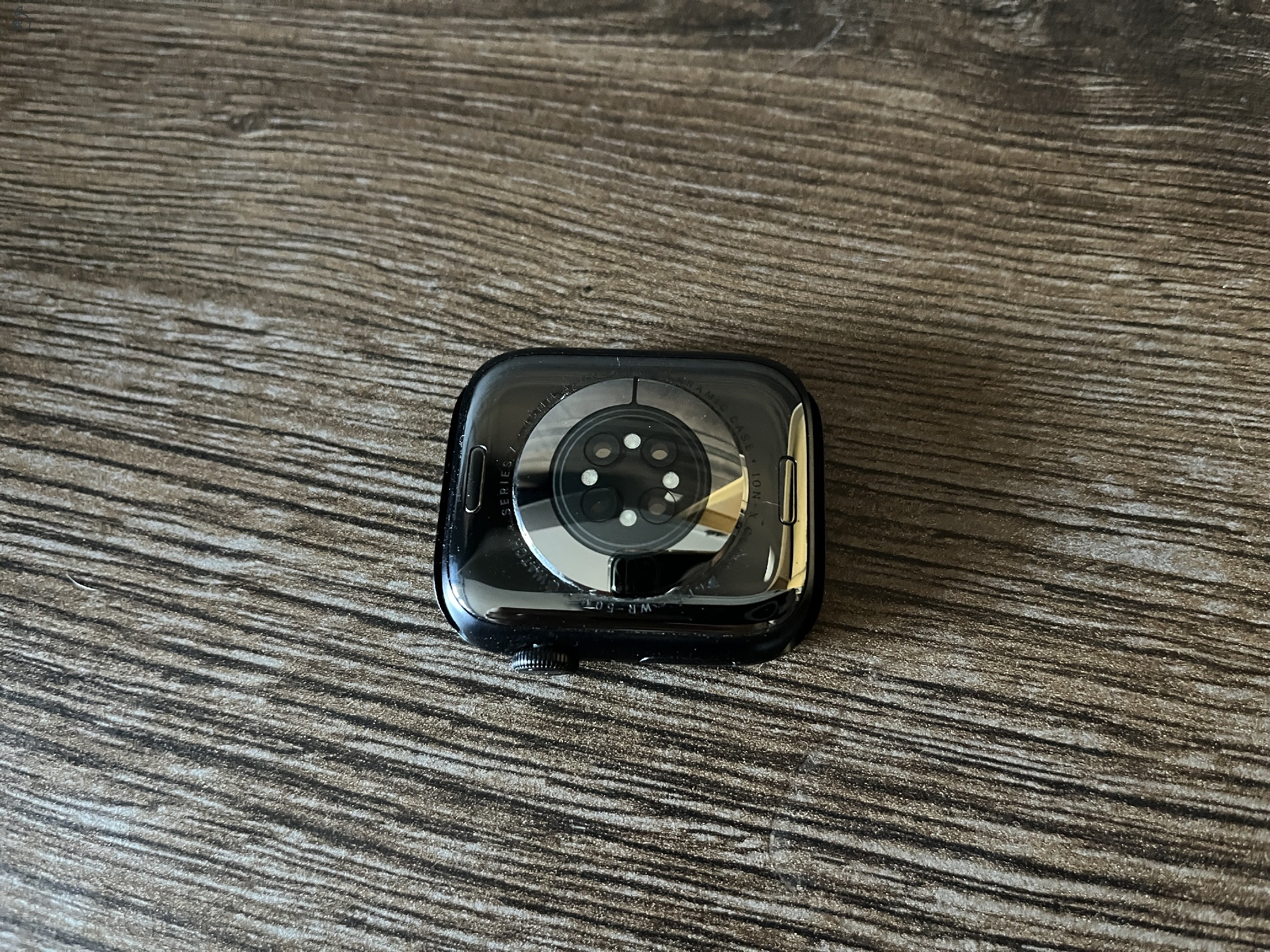 Apple Watch Series 7 45MM, bontatlan eredeti szíjjal, dobozában