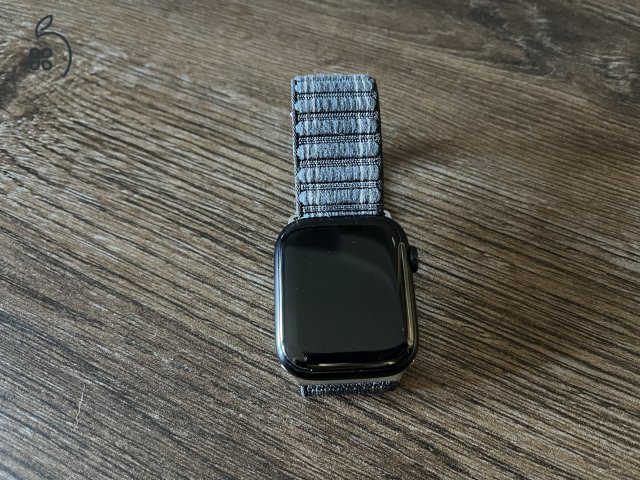 Apple Watch Series 7 45MM, bontatlan eredeti szíjjal, dobozában