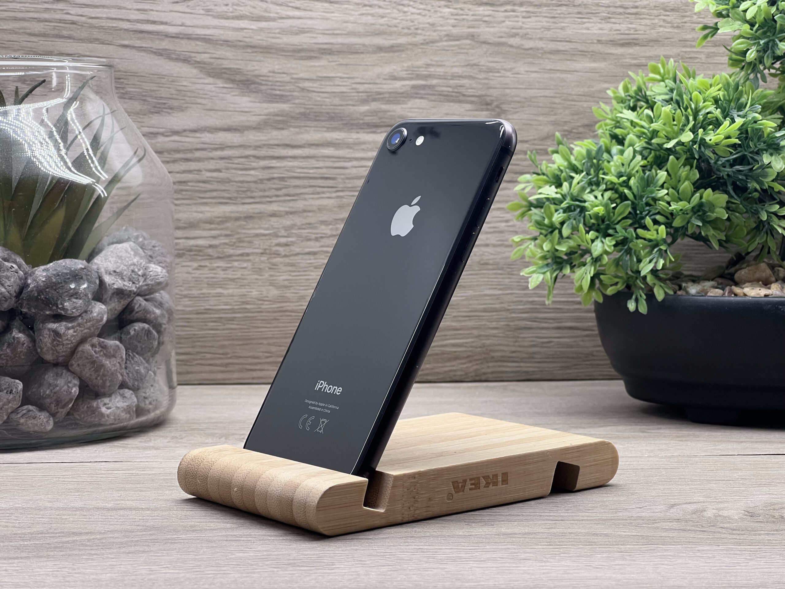 iPhone 8 Space Gray 64GB 2 ÉV Garanciával Számlával 100% Akksi