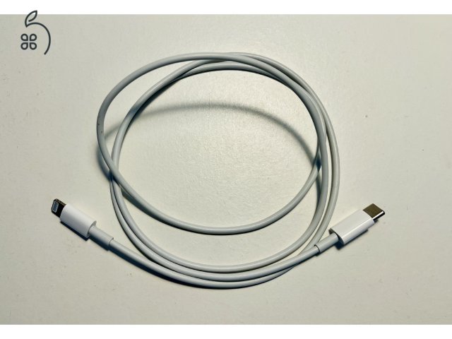 AirPods Pro 2 (Lightning) + ajándék Nudient tok (zöld)