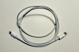AirPods Pro 2 (Lightning) + ajándék Nudient tok (zöld)
