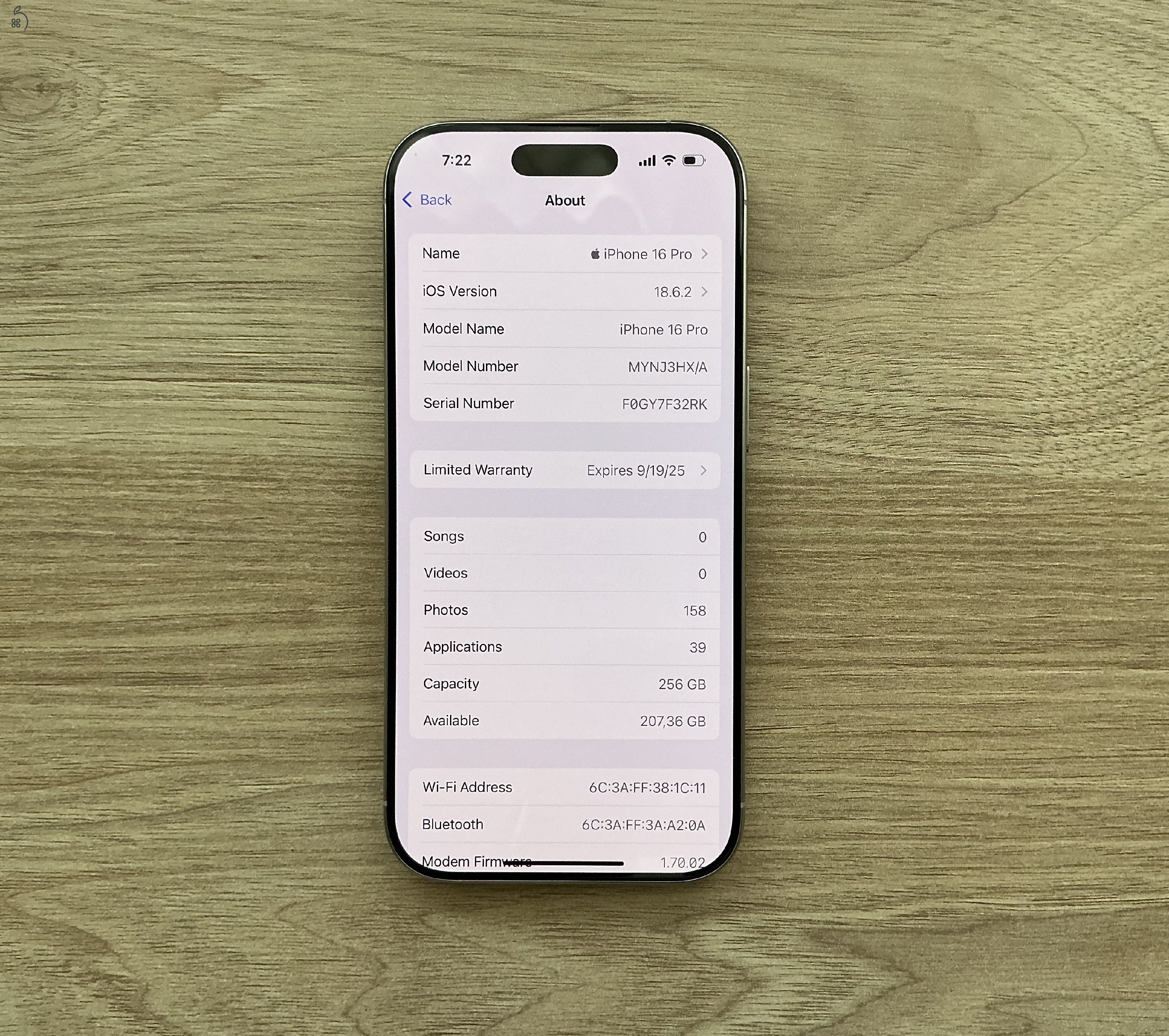 iPhone 16 Pro (256GB, fehér titán, 200.000 Ft OFF)