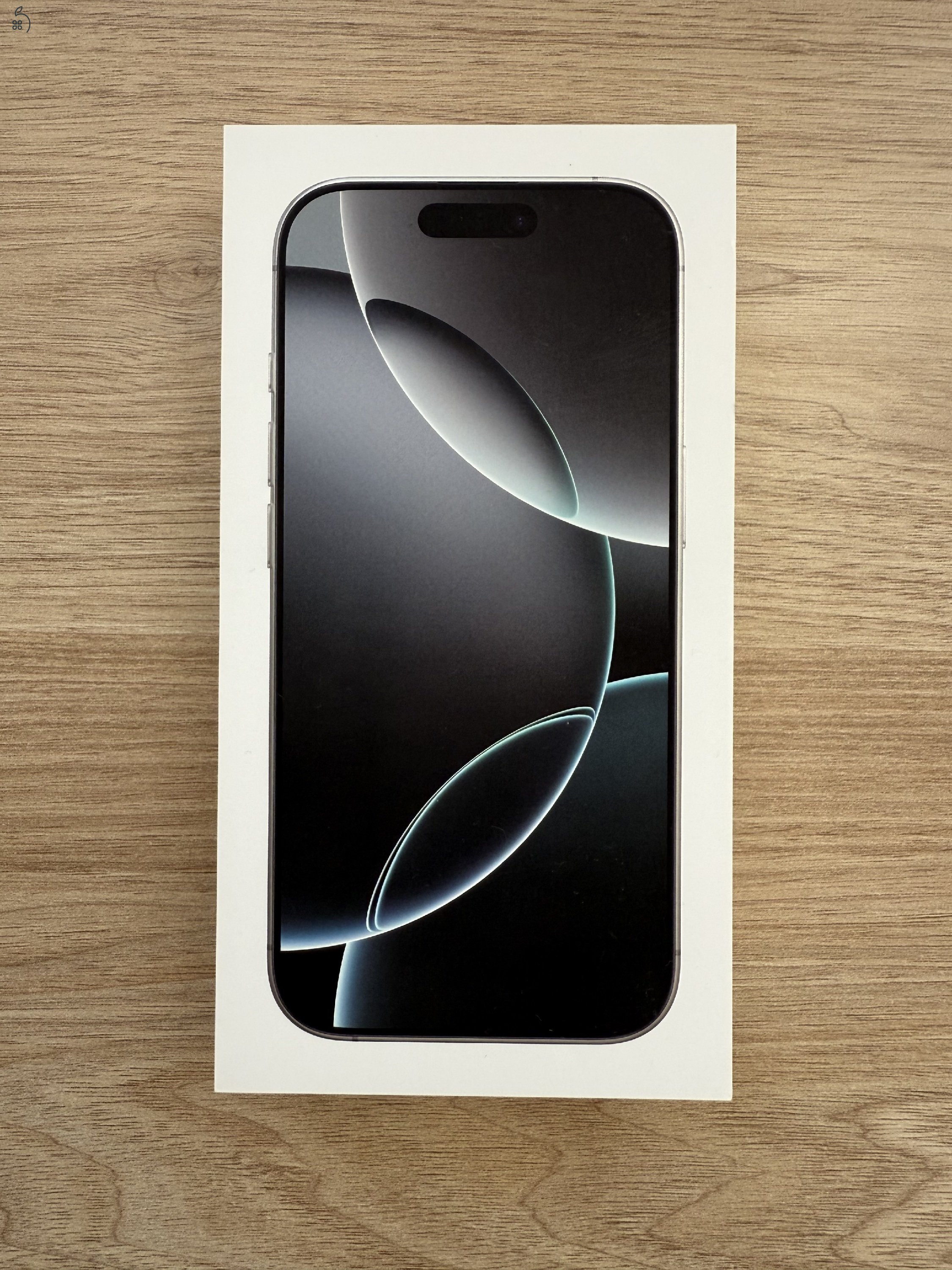 iPhone 16 Pro (256GB, fehér titán, 200.000 Ft OFF)