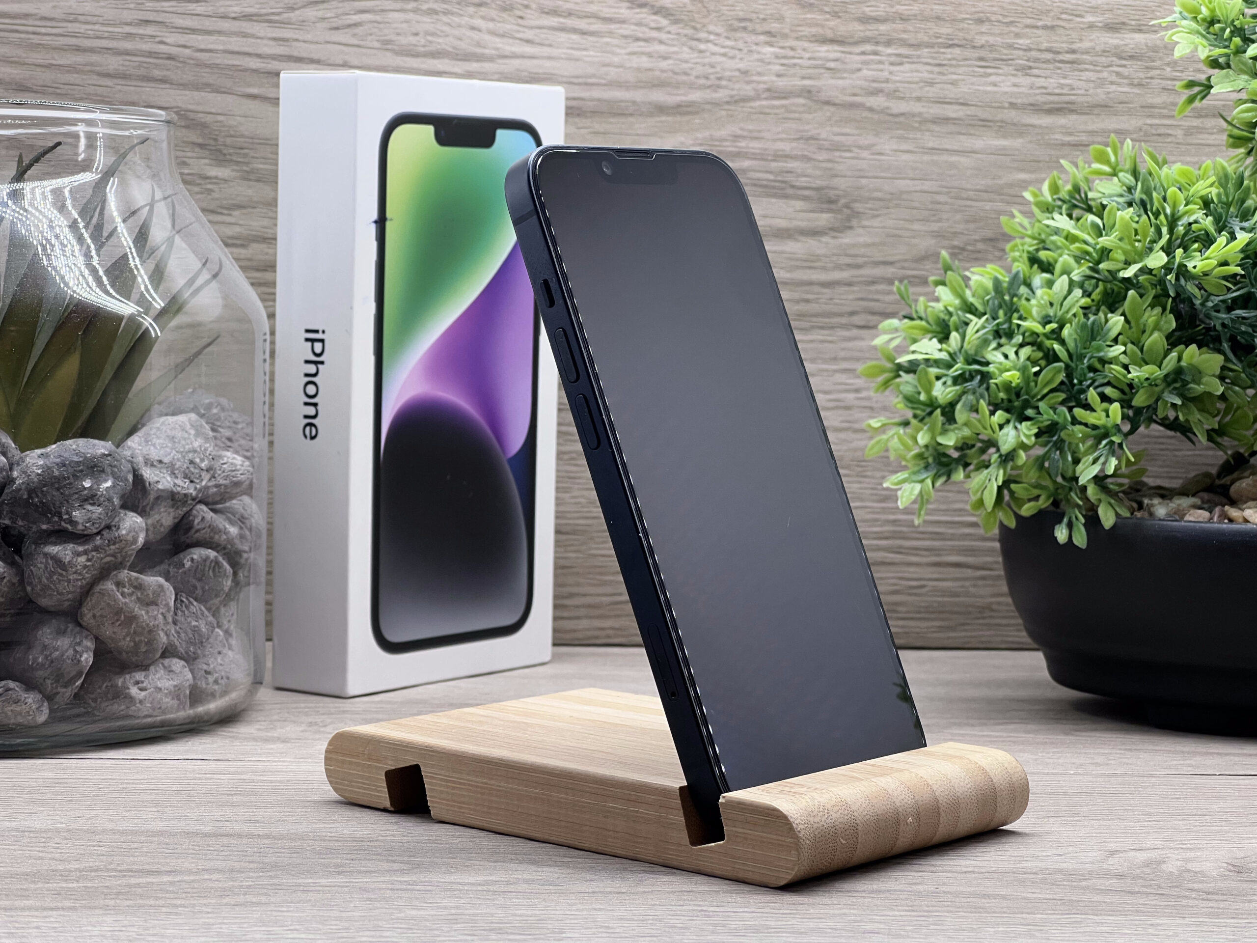 Hibátlan iPhone 14 Midnight 128GB 2 ÉV Garanciával Számlával 91% Akksi