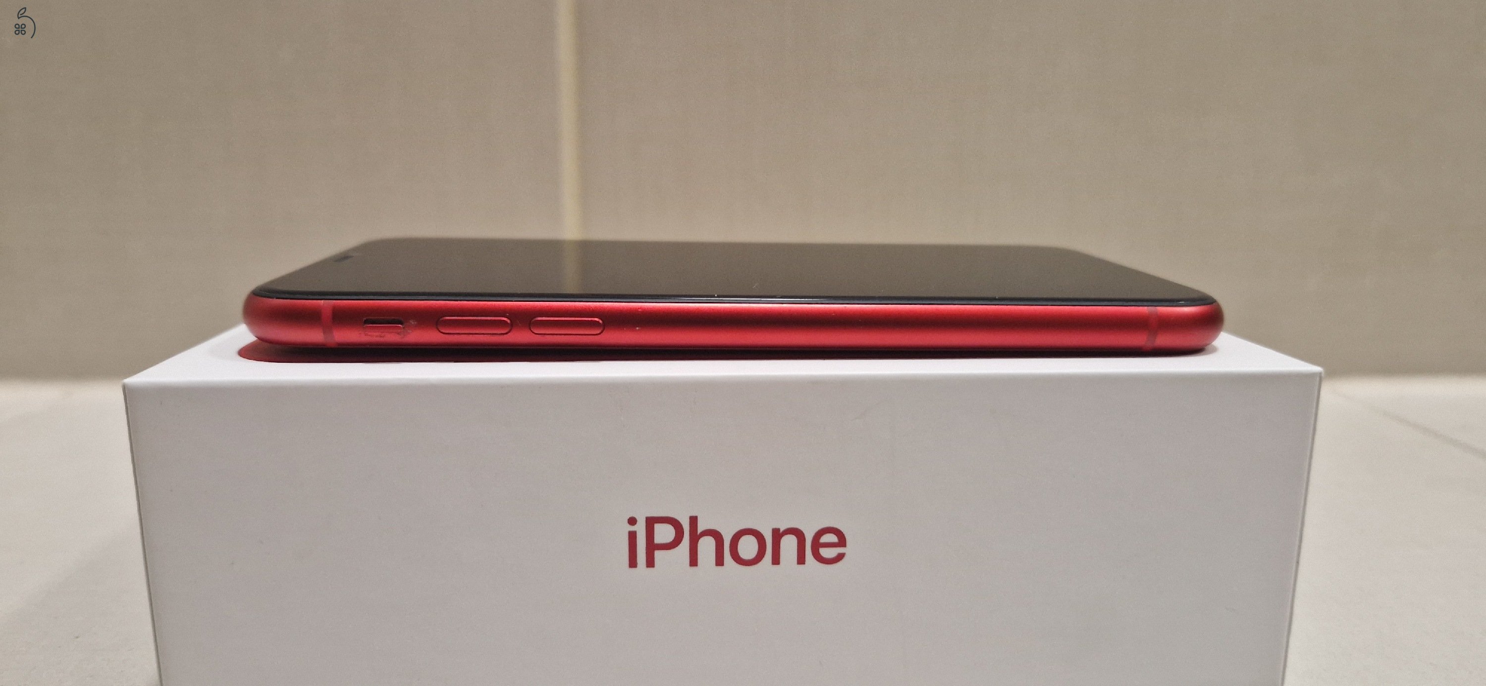 iPhone 11 64GB RED product 