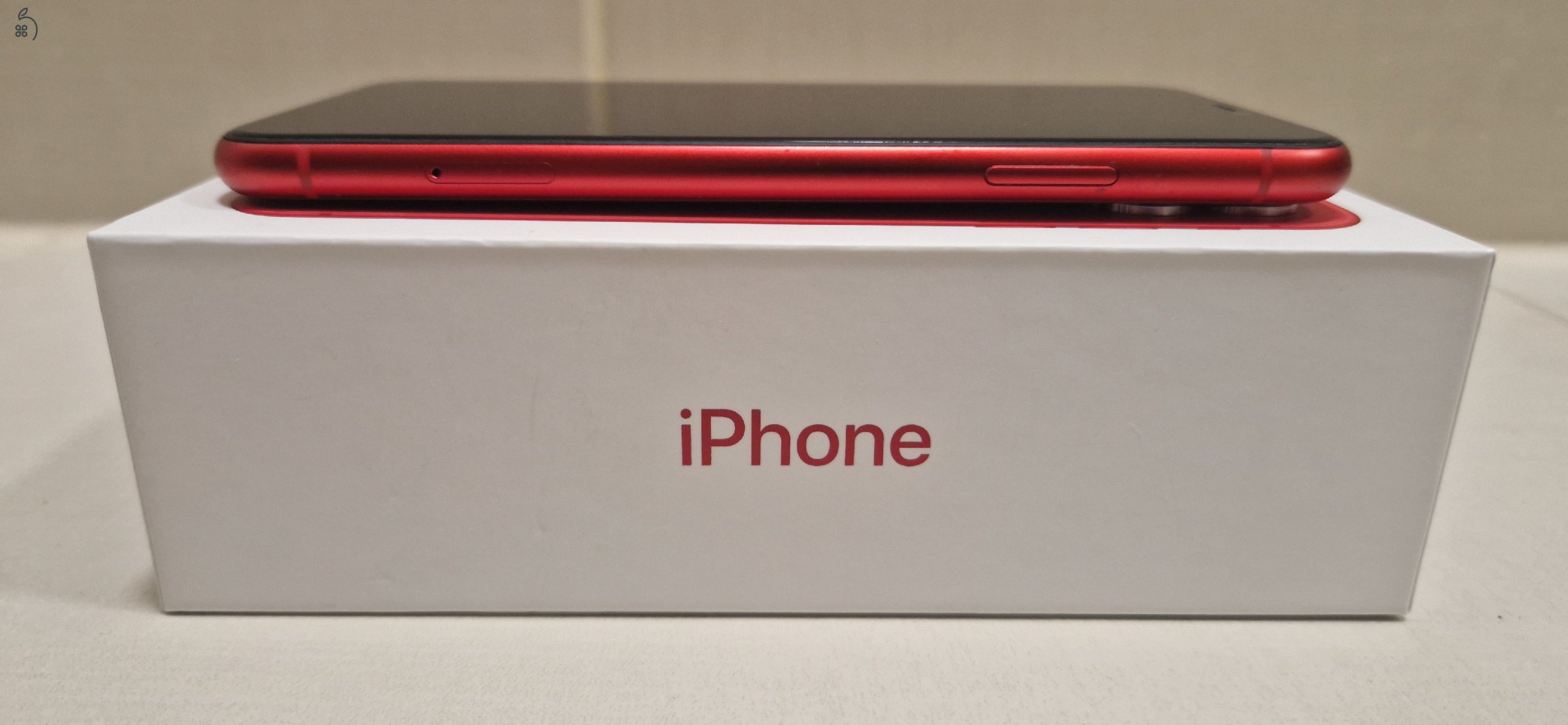 iPhone 11 64GB RED product 