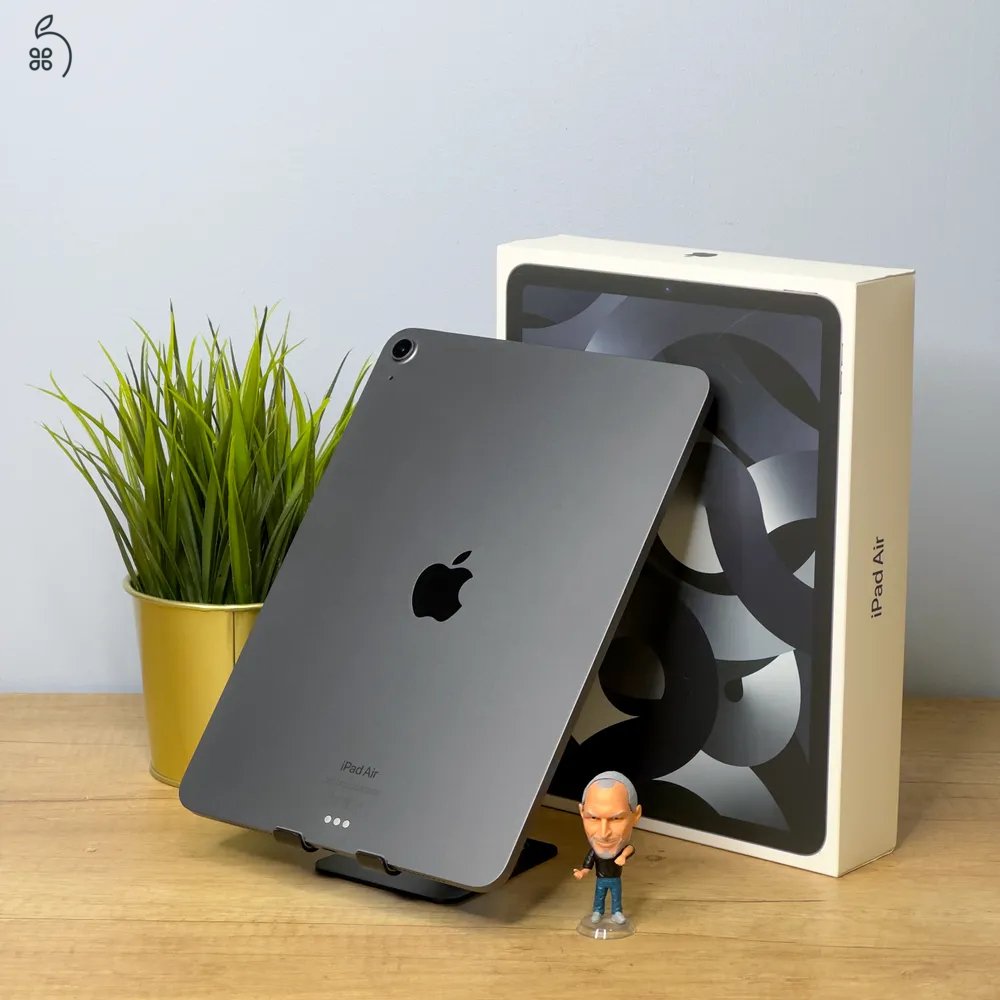 MacSzerez.com - iPad Air M1 / 5. Generáció / WIFI / 64GB / Asztroszürke / Garancia!