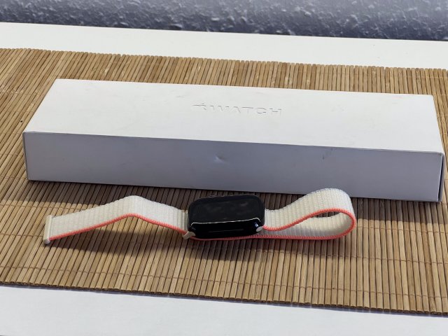 Apple Watch S10 Jet Black 42mm 2 ÉV Garanciával Számlával 100% Akksi