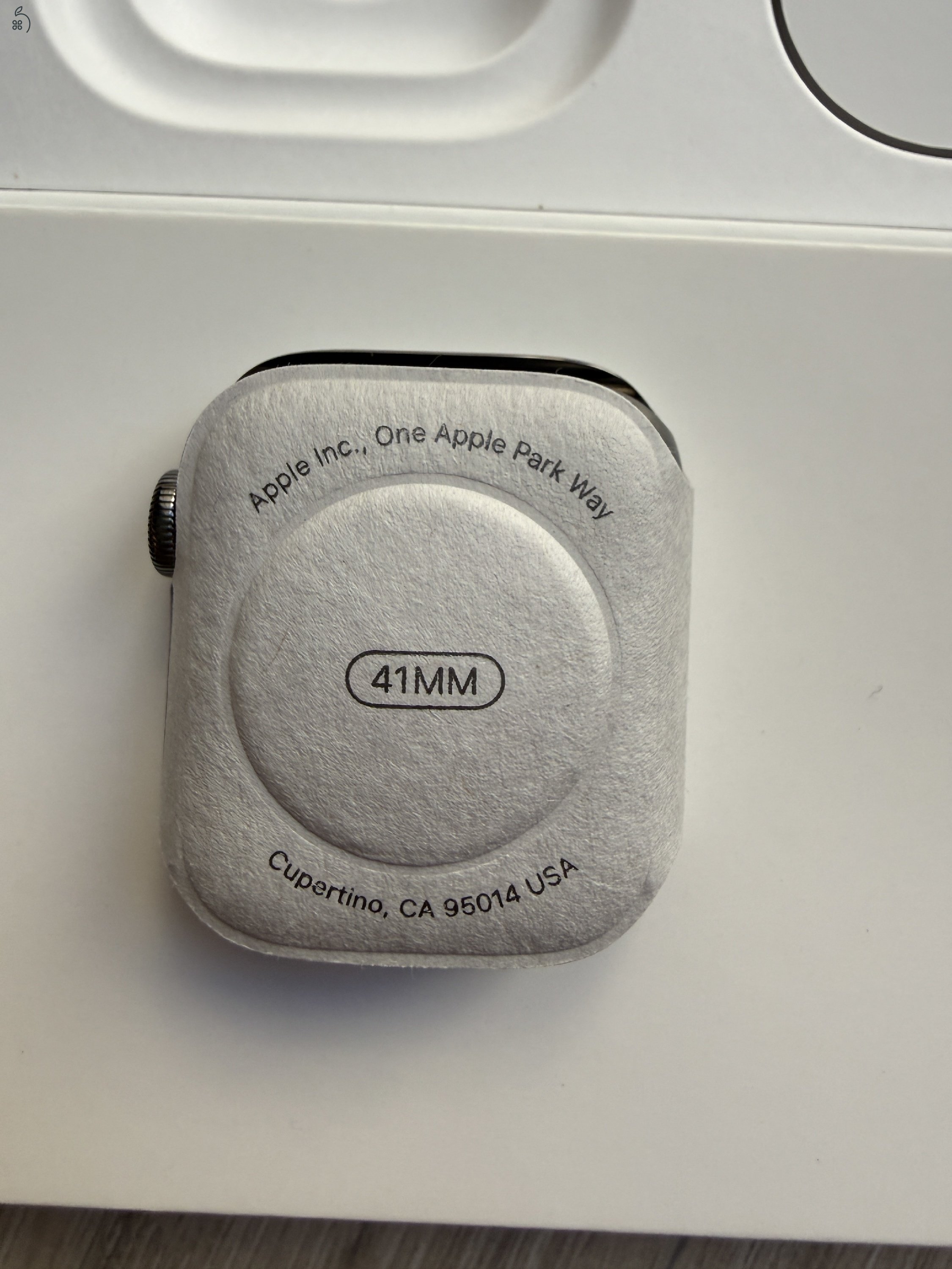 Apple Watch 9 41 mm GPS+Cellular, Graphite acél tok, új, aktiválatlan készülék.