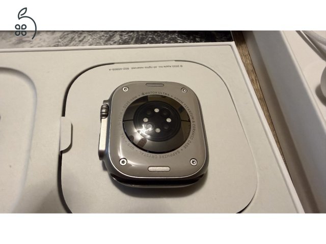 Eladó Apple Watch Ultra 2