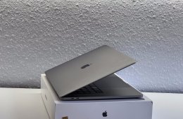 Hibátlan MacBook Pro 2019 16″ i7 Space Gray 512GB 16GB RAM 2 ÉV Garanciával Számlával
