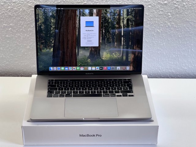Hibátlan MacBook Pro 2019 16″ i7 Space Gray 512GB 16GB RAM 2 ÉV Garanciával Számlával