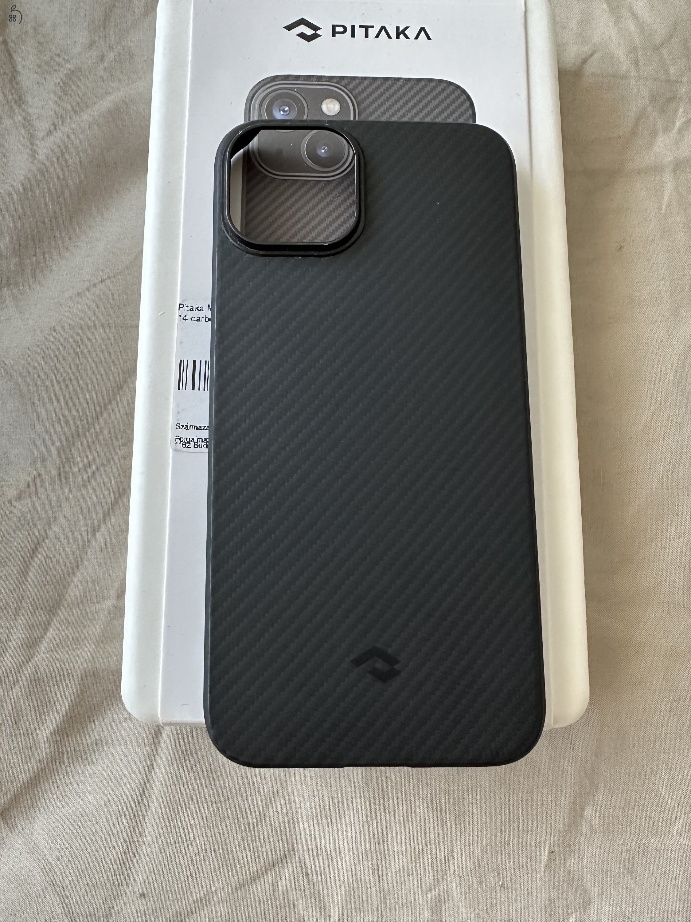 Pitaka MagEZ Case 3 Iphone 14-re. 6,1 colos sima, alap változatra. Tökéletes, újszerű állapotban. Átvehető Budapest III. ker. Békásmegyeren.