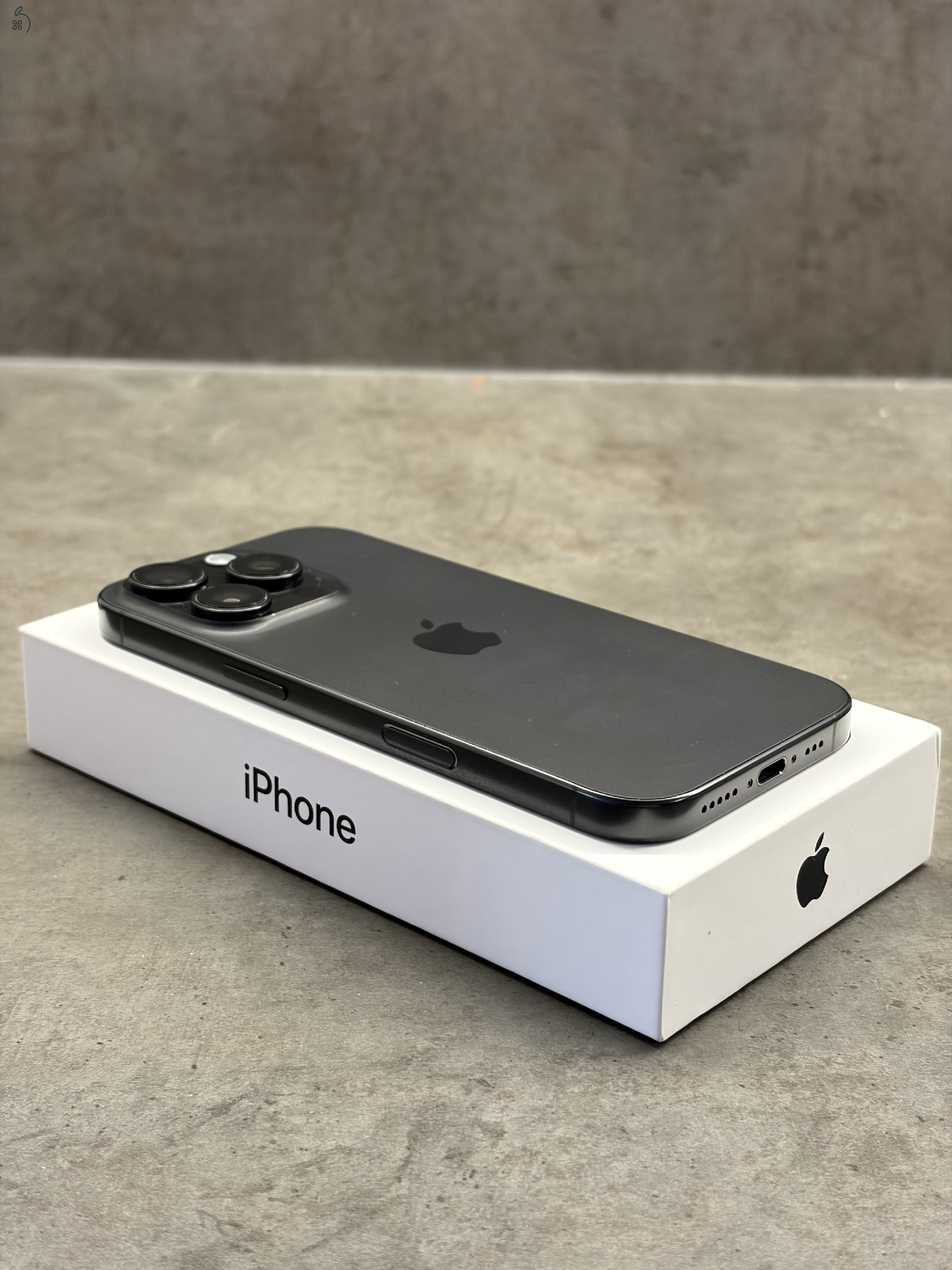 Apple iPhone 16 Pro 128Gb Black Titanium