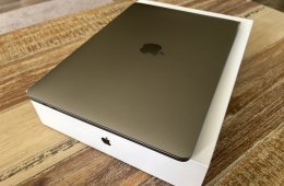 Macbook Pro M1 8GB/256GB 2020 93% Akku, 2022-es vásárlás